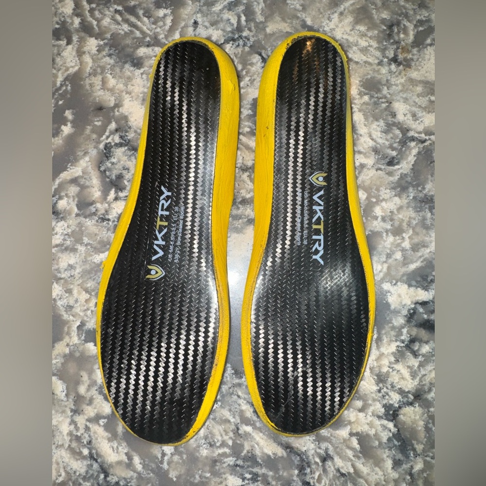 VKTRY Gold Insoles